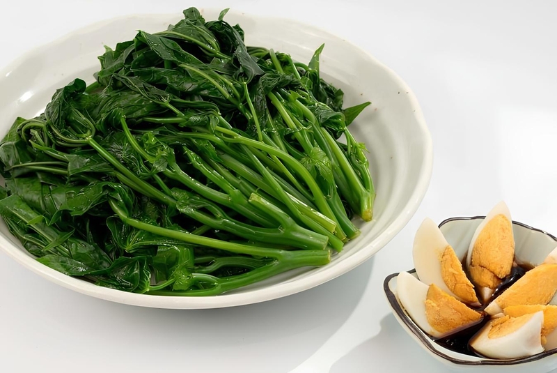 Luộc rau có cần đậy vung? 9