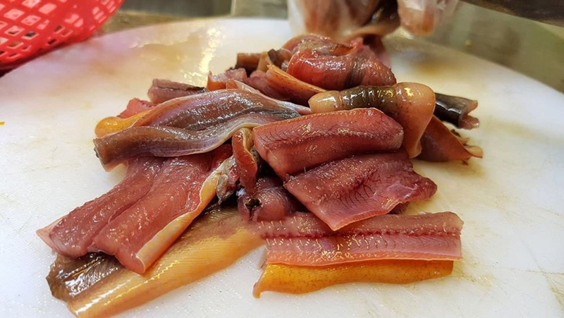lươn chiên sốt teriyaki 4