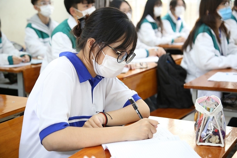 Luyện thi đại học hè 2025 - 07