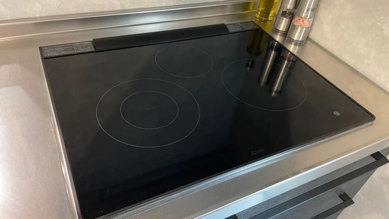 Mã lỗi E8 bếp từ Mitsubishi 5