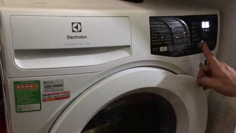 mã lỗi máy giặt Electrolux cửa ngang Inverter 9