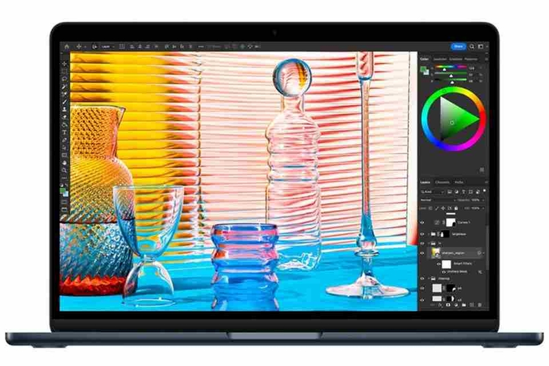 MacBook Air M2 2022 được trang bị màn hình Liquid Retina