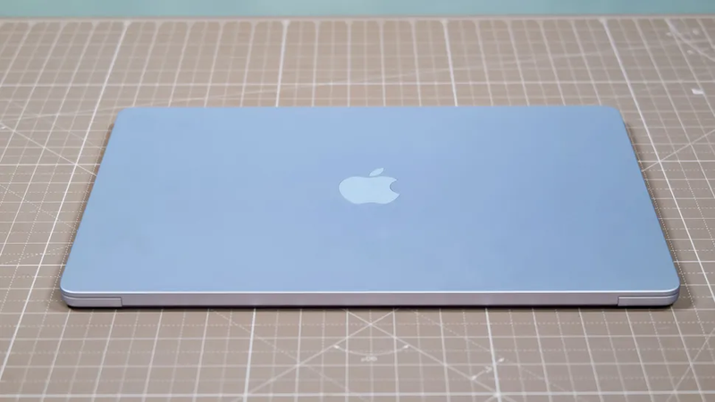 MacBook Air M4 pin dùng được bao lâu 4