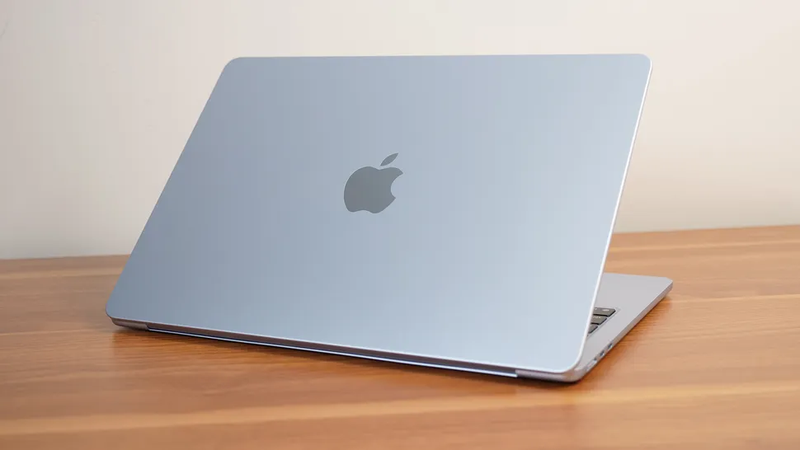 MacBook Air M4 pin dùng được bao lâu 8