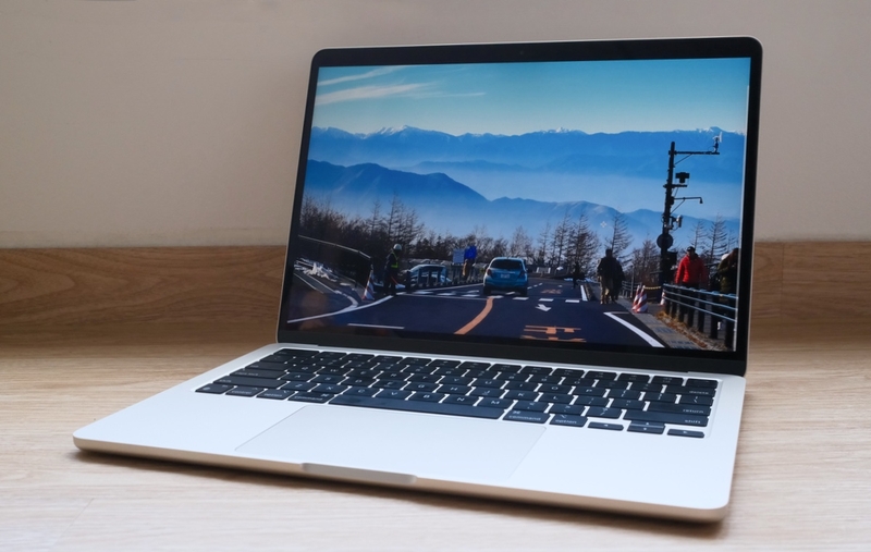 macbook giảm giá valentine 2025 hình 4