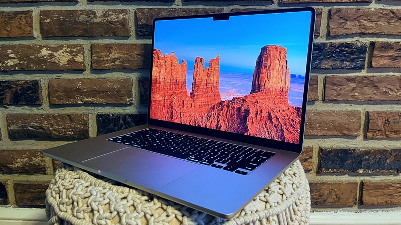 macbook giảm giá valentine 2025 hình 5