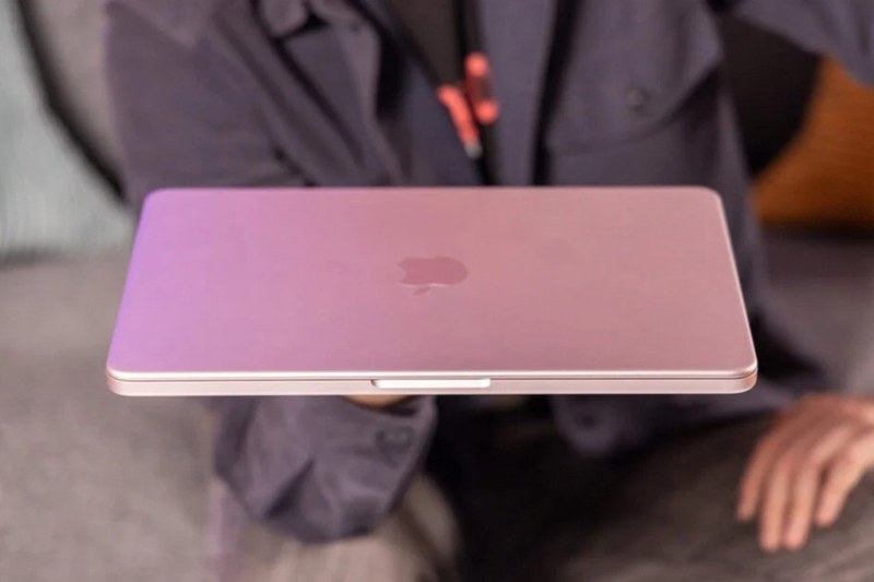 MacBook Neo màu hồng phù hợp với ai 18