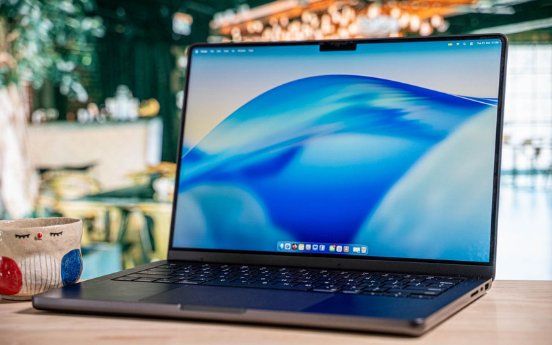 MacBook Pro 14 và 16 inch nên mua cái nào 8