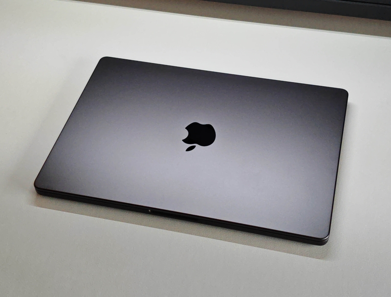 MacBook Pro M5 có mấy màu 2