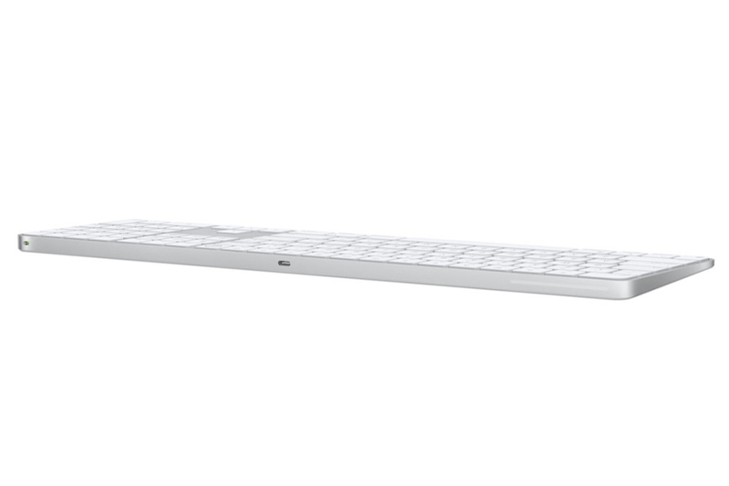 magic-keyboard-with-touch-id-2024-3.jpg
