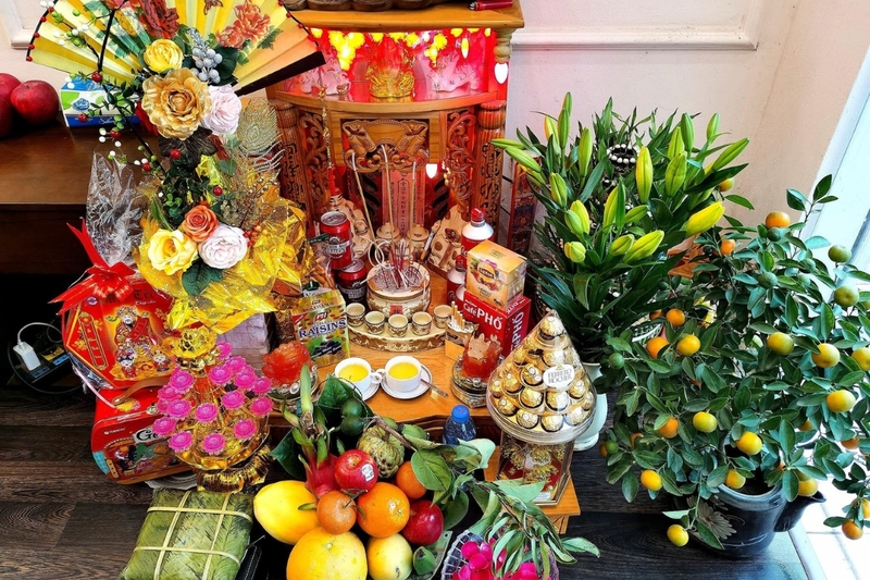 Mâm cúng Thần Tài 2