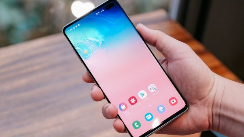 Nên chọn màn hình IPS hay AMOLED?