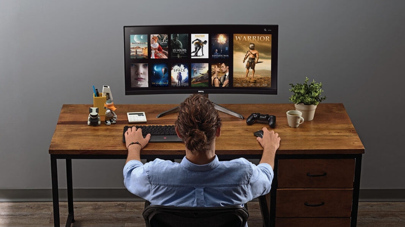 màn hình full hd xem phim tết 2025 1