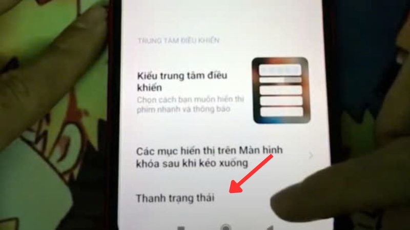 Trong mục Hệ thống và chọn Thanh trạng thái