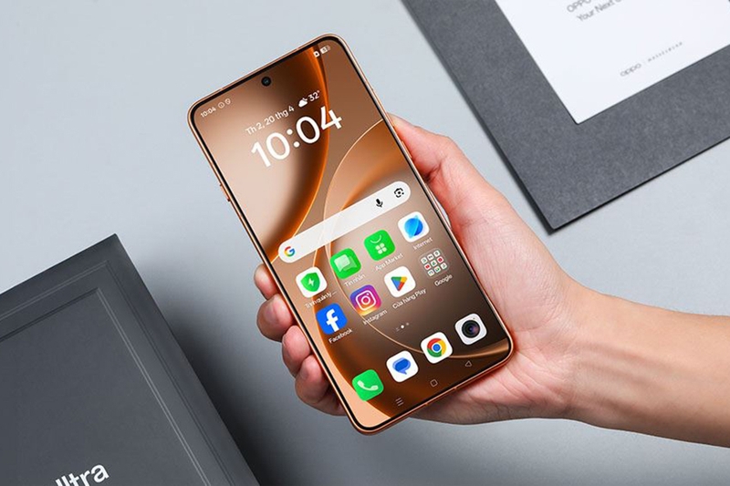 Màn hình không viền trên smartphone năm 2026 11