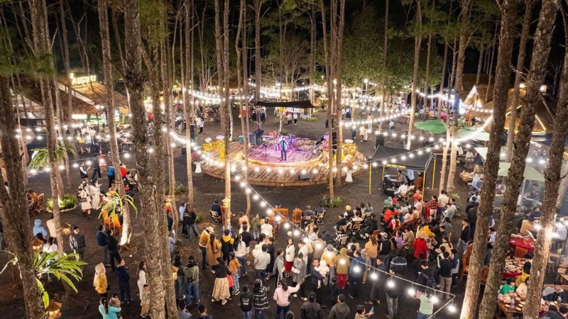 Di chuyển đến Măng Đen bằng cách nào?