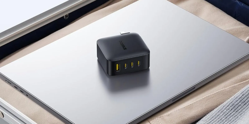 mang laptop đi du lịch 9.png
