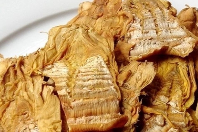 Măng kh&ocirc; c&oacute; bao nhi&ecirc;u calo?