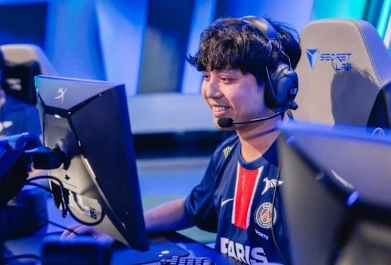Maple LoL là ai? Hành trình huyền thoại đường giữa từ Flash Wolves đến ...