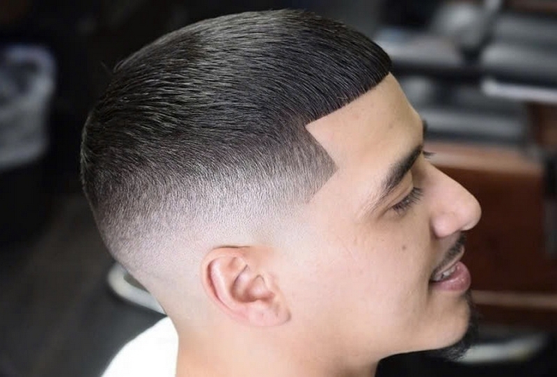 Mặt hình bầu dục để tóc gì nam ảnh 4