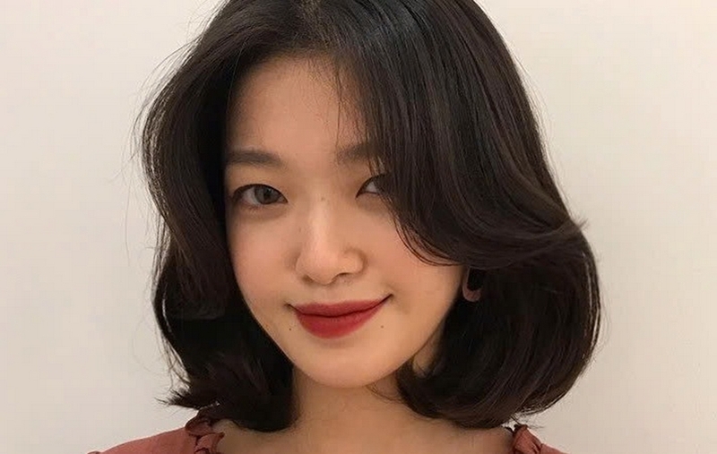 Mặt tròn nên đeo kính gì ảnh 1