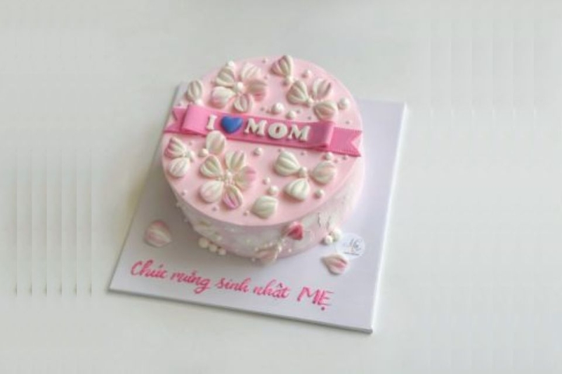 Mẫu bánh kem đẹp tặng bố mẹ