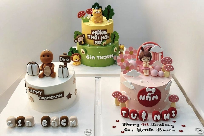 Mẫu bánh tặng cho trẻ em