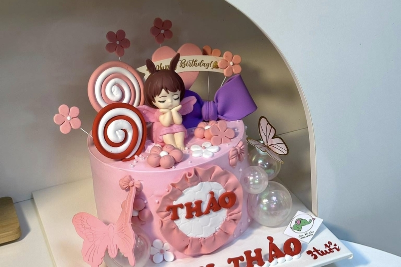 mẫu bánh sinh nhật đẹp cho nữ 22