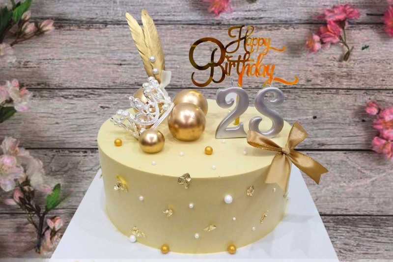 mẫu bánh sinh nhật đẹp cho nữ 24