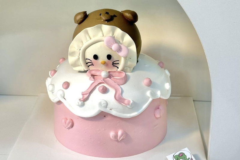 mẫu bánh sinh nhật đẹp cho nữ 27