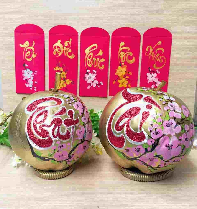 Nhiều món quà dành tặng bạn bè và người thân