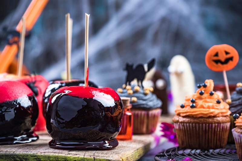 Màu sắc truyền thống của Halloween là gì 8