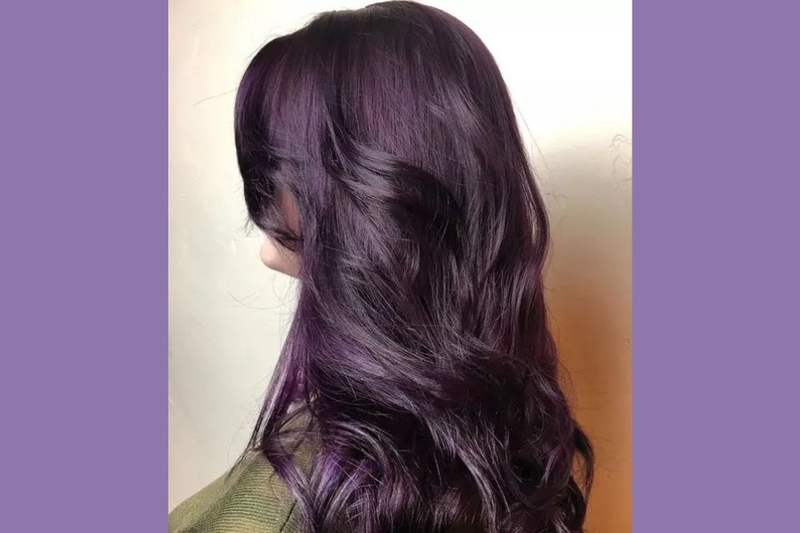 Tóc màu tím than đen