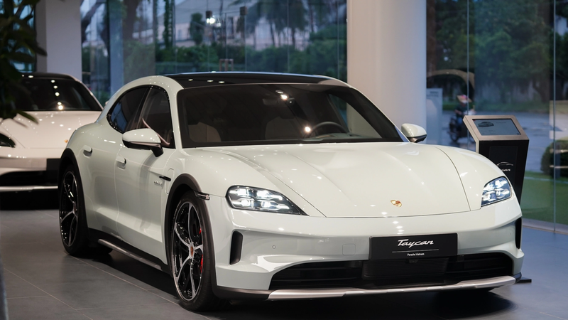 mẫu xe ô tô đẹp nhất hiện nay hình 9.png