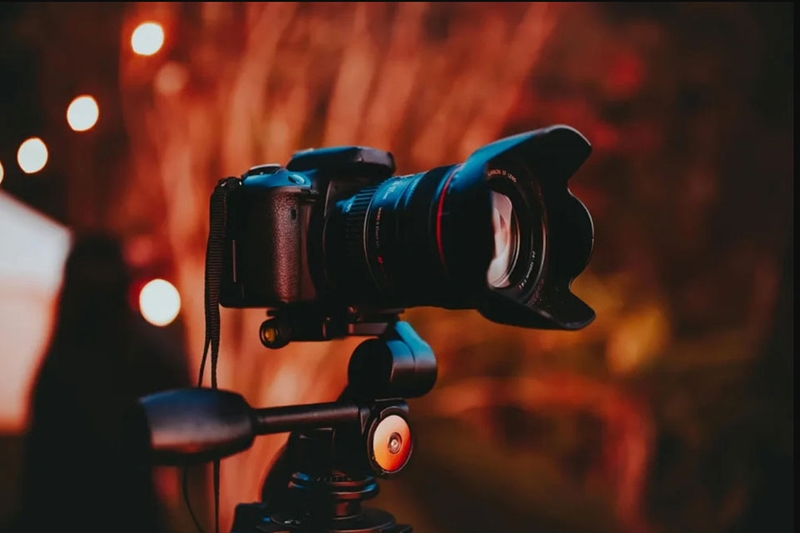 Máy ảnh chuyên nghiệp - 07