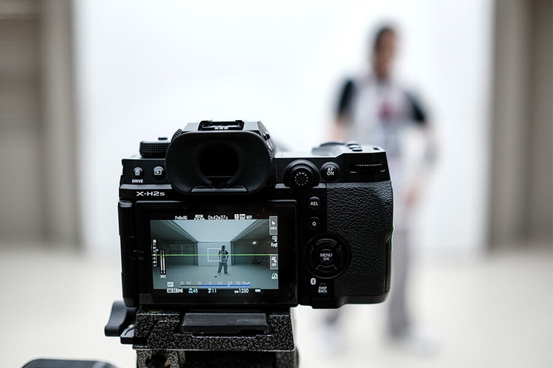 máy ảnh quay phim 5