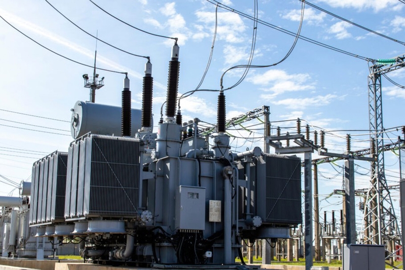 Máy biến áp là thiết bị 8