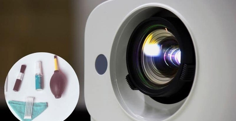 máy chiếu bị mờ 3