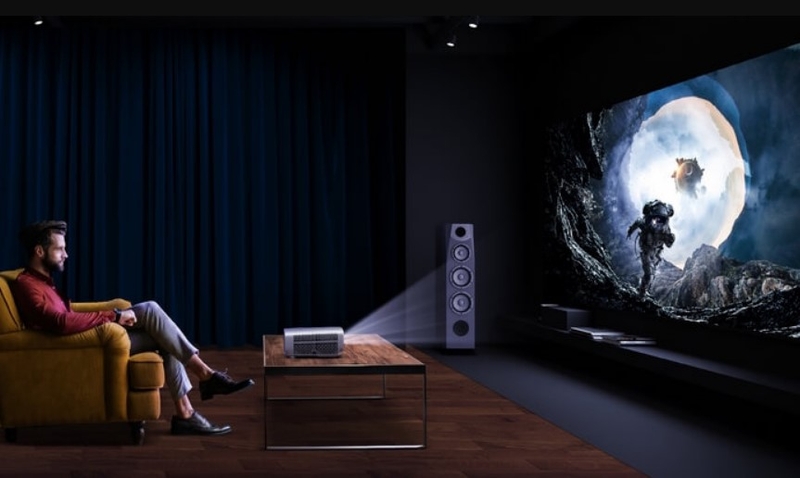 Máy chiếu dùng bóng đèn hay LED tốt hơn? - hình 1