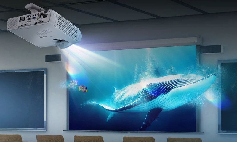 Máy chiếu dùng bóng đèn hay LED tốt hơn? - hình 7