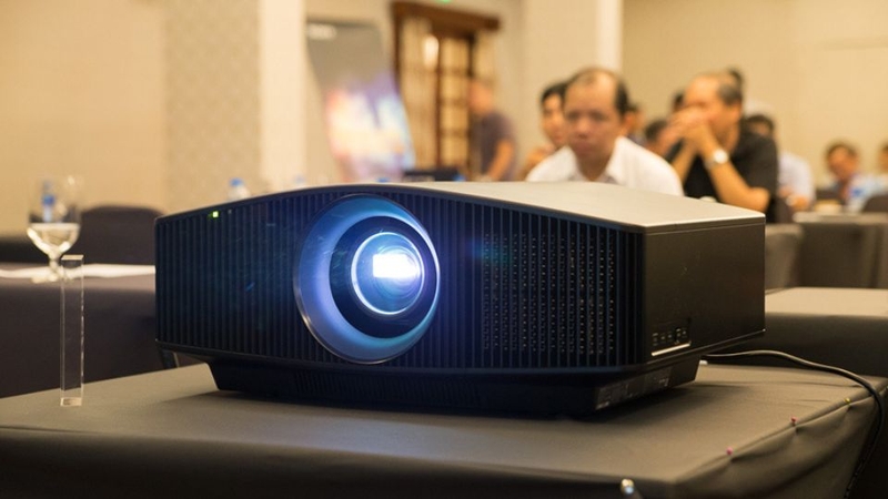 Máy chiếu Sony VPL-VW798ES