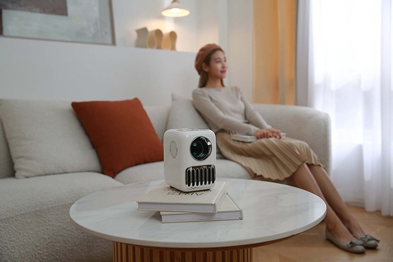 Máy chiếu mini có xem được ban ngày không 3