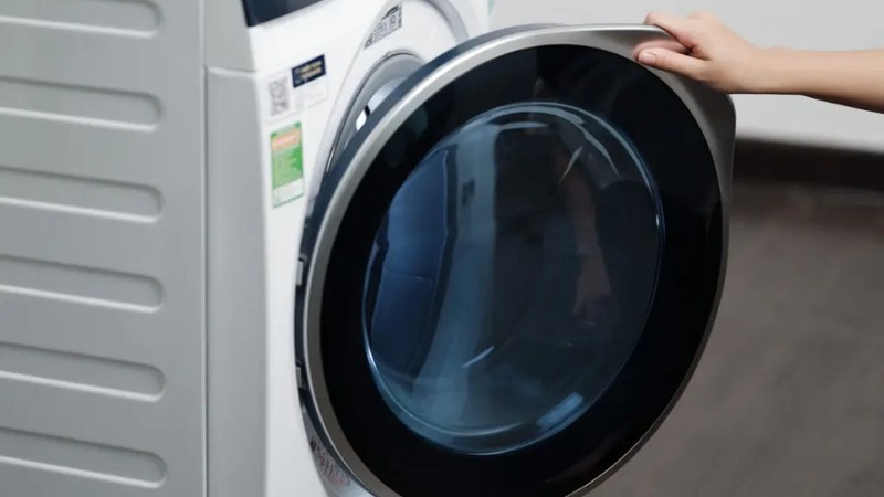 Liên hệ với dịch vụ hỗ trợ khách hàng