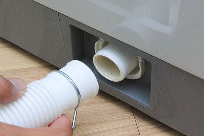 Máy giặt Aqua bị chảy nước (ảnh 5)