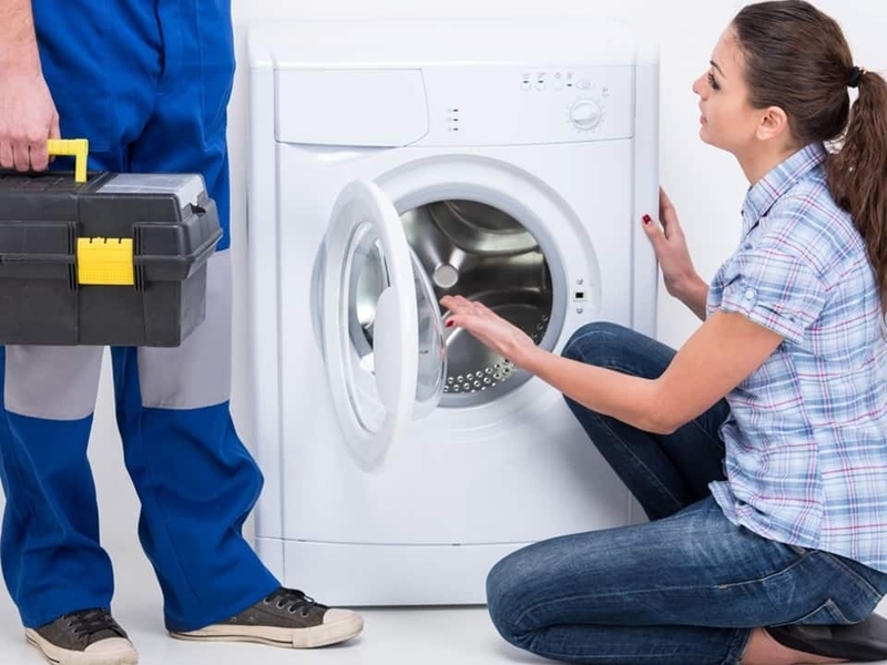 máy giặt báo lỗi FE 5