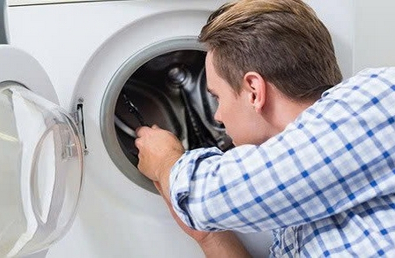 Máy giặt bị rò nước ở đáy ảnh 6