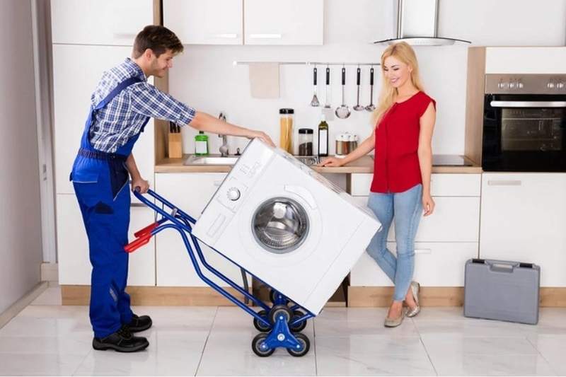 Cách phòng tránh máy giặt chập điện khi bật