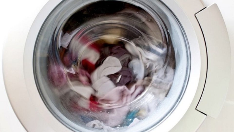 Cách xử lý khi máy giặt đang giặt bị cúp điện 2