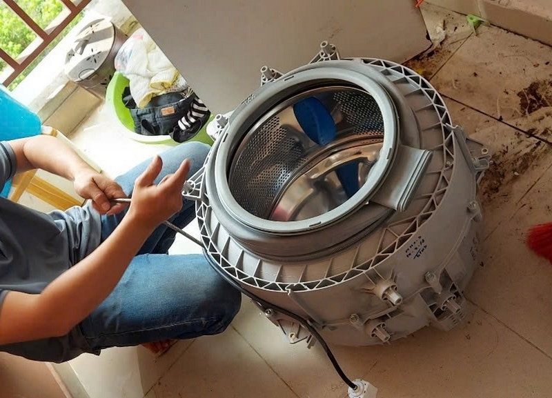 Máy giặt không giặt được kêu tít tít ảnh 4