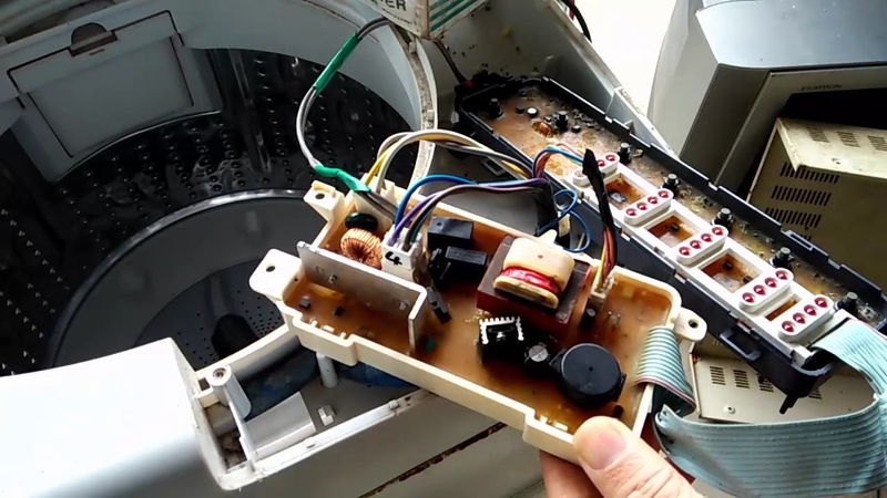 Máy giặt LG báo lỗi nháy đèn 5